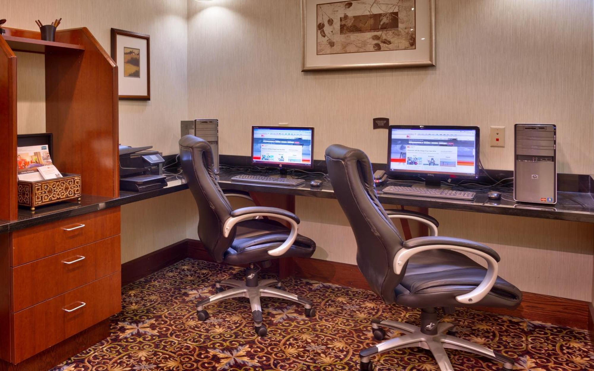 Staybridge Suites Omaha 80Th And Dodge By Ihg Ngoại thất bức ảnh