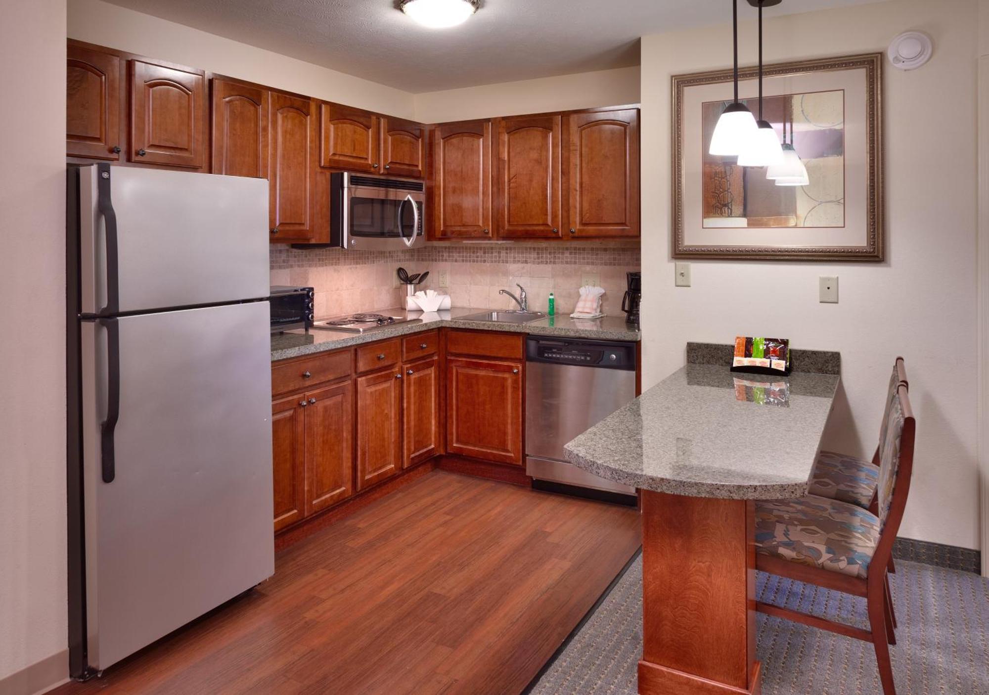Staybridge Suites Omaha 80Th And Dodge By Ihg Ngoại thất bức ảnh