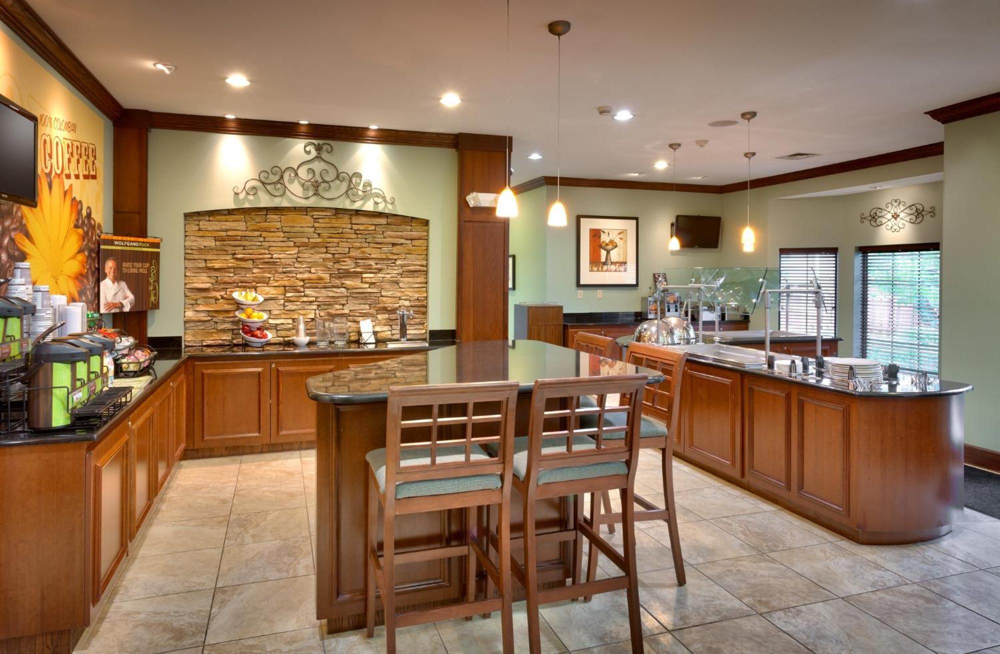 Staybridge Suites Omaha 80Th And Dodge By Ihg Ngoại thất bức ảnh